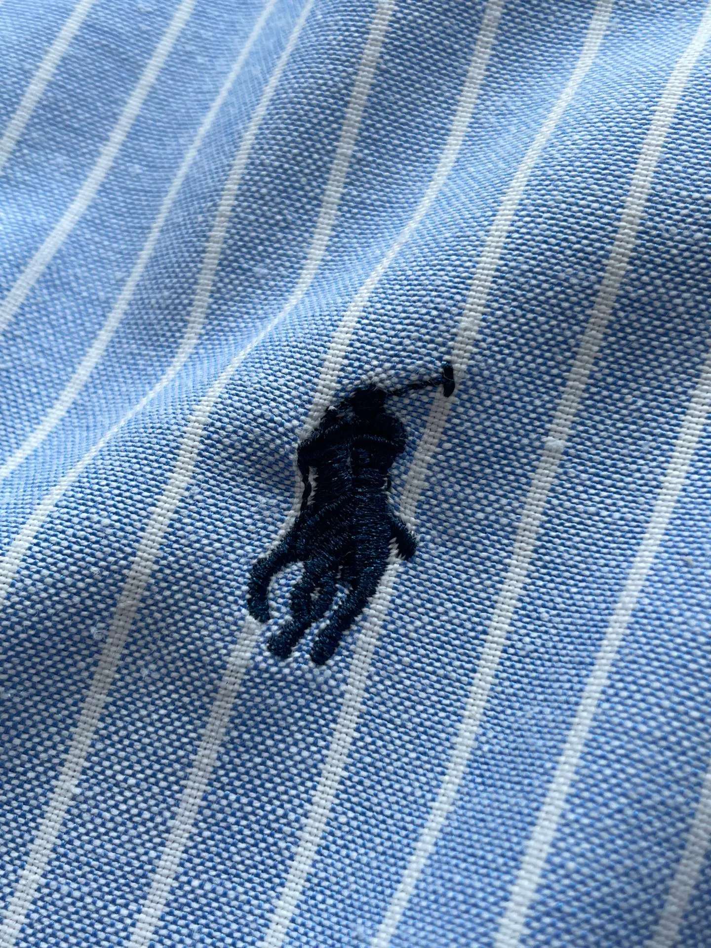 P220 🌸🌸🌸 POLO Ralph Lauren [High Quality] Classic shirt! The classic casual shirt made of pure cotton Oxford cloth has a unique design. It has a simple, clean and classic silhouette design. It is a versatile style that can be switched at will. The fabric feels soft and delicate, highly breathable, and is close to the skin and comfortable to wear. It can be worn alone as an inner layer. Its versatile performance is beyond your imagination! The upper body of the ready-to-wear is simple and classic yet elegant! Size:M-XXL